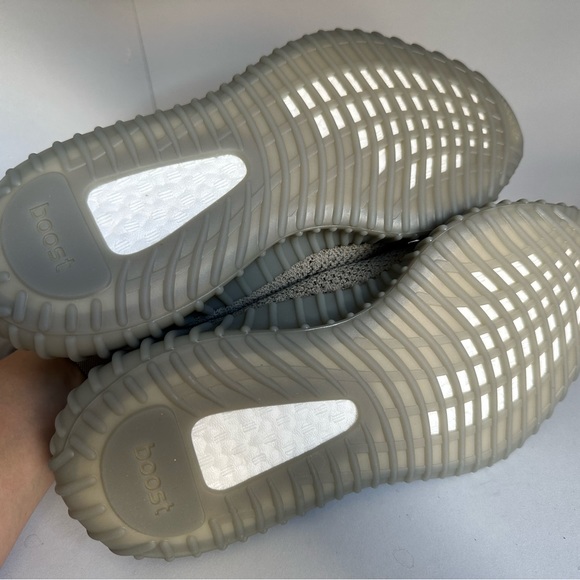 NEW Adidas Yeezy Boost 350 V2 Size 8 US(W)/ 7 US(M) Granite Gray Core Black - Picture 7 of 16